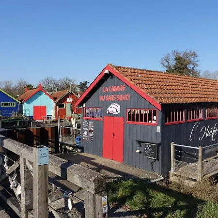 Matha By Interhome * Saint-Pierre-d'Oleron