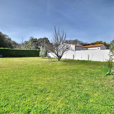 Holiday home Matha By Interhome Saint-Pierre-d'Oleron