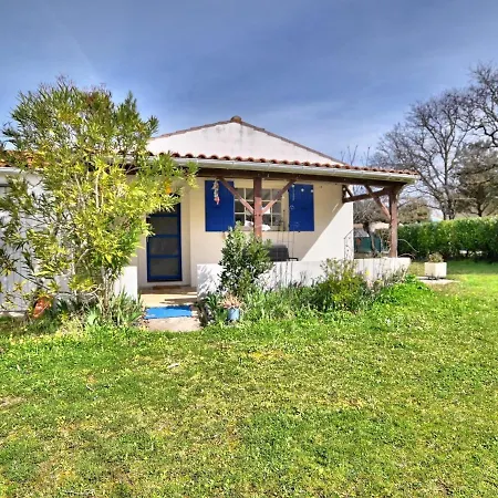 Matha By Interhome Holiday home Saint-Pierre-d'Oleron